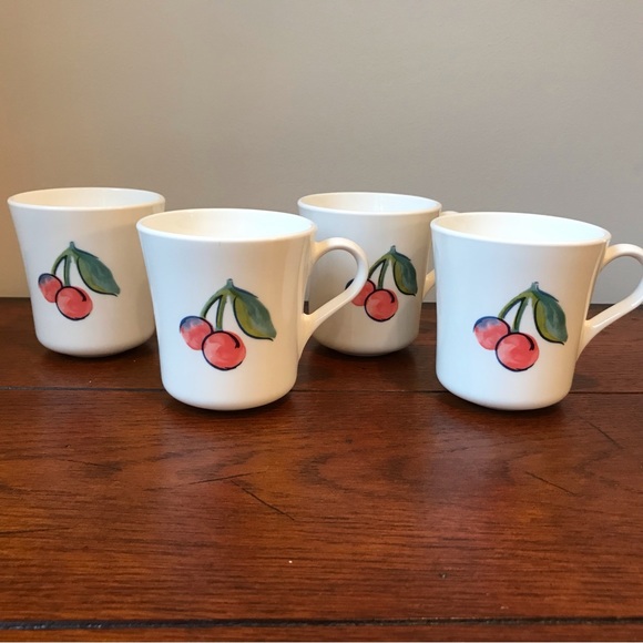 Set of 4 Corning Fruit Basket Cups - Picture 4 of 7